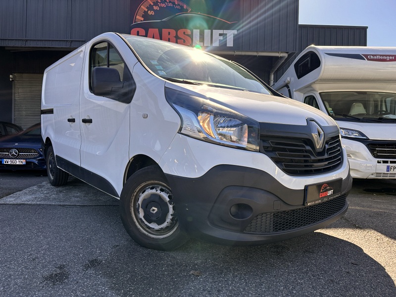 Renault Trafic III FOURGON L1H11.6 DCI 90 - 21700 KMS HISTORIQUE COMPLET RENAULT FINANCEMENT POSSIBLE
